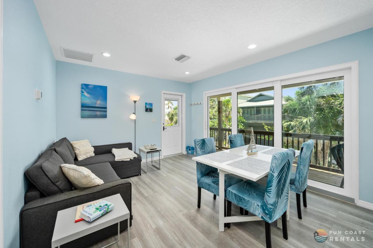 Dog Friendly Loft Steps From Beach With Gas Barbecue Grill And Upstairs Deck! New Smyrna Beach Exterior foto