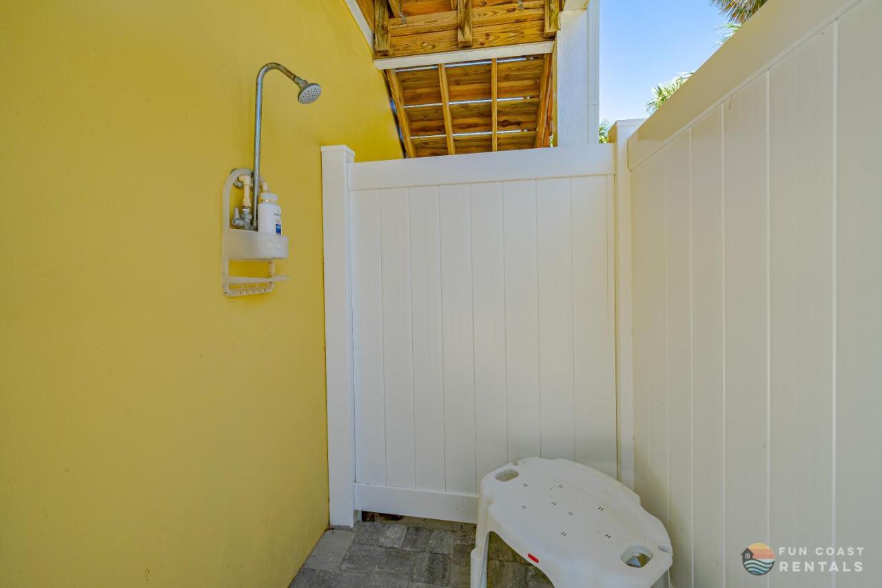 Dog Friendly Loft Steps From Beach With Gas Barbecue Grill And Upstairs Deck! New Smyrna Beach Exterior foto